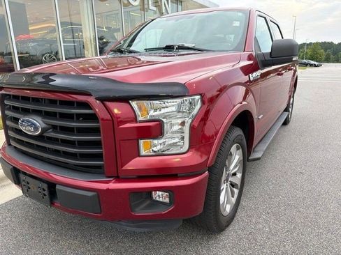 Used 2015 Ford F150 XLT w/ Equipment Group 302A Luxury RWD image 11