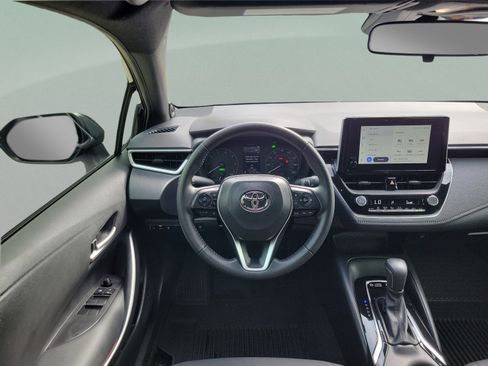 Certified 2023 Toyota Corolla SE w/ SE Package FWD image 15