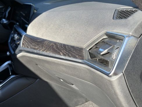 Used 2023 BMW 440i xDrive Coupe w/ Premium Package image 28