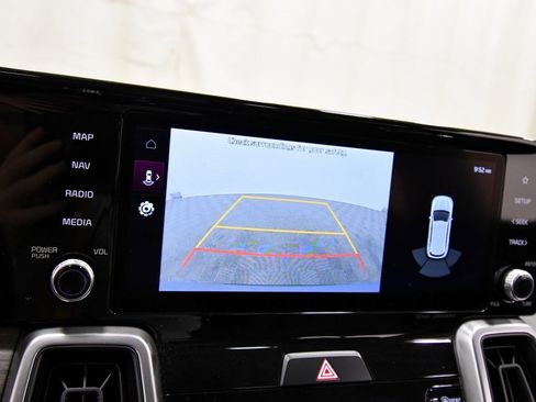 Certified 2023 Kia Sorento S w/ Panoramic Sunroof Package image 25