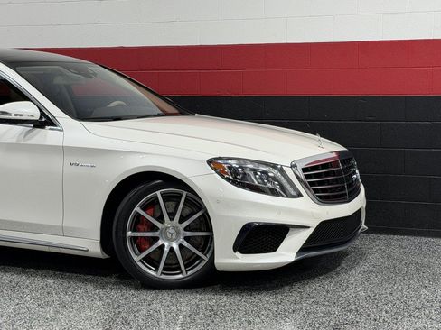 Used 2015 Mercedes-Benz S 63 AMG 4MATIC Sedan w/ Driver Assistance Package image 3
