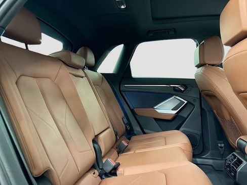 New 2025 Audi Q3 2.0T Premium Plus image 16
