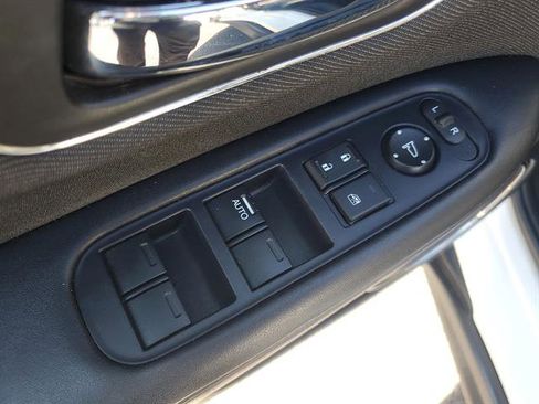 Used 2019 Honda HR-V EX image 44