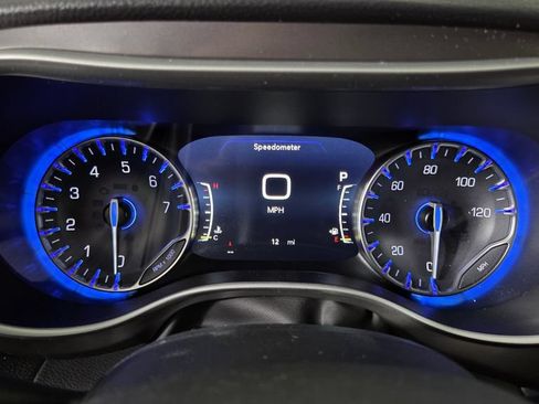 New 2025 Chrysler Pacifica Select w/ Fav Edition Package FWD image 20