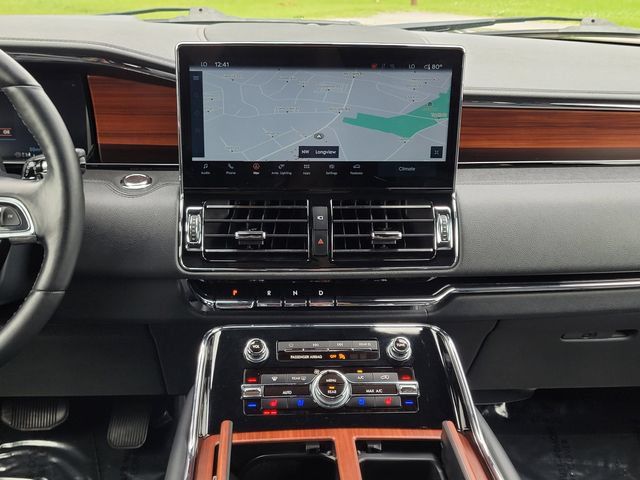 Used 2024 Lincoln Navigator Reserve AWD/4WD image 13