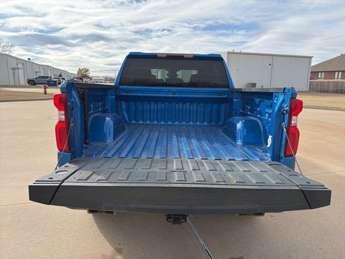 Used 2022 Chevrolet Silverado 1500 LT Trail Boss image 5