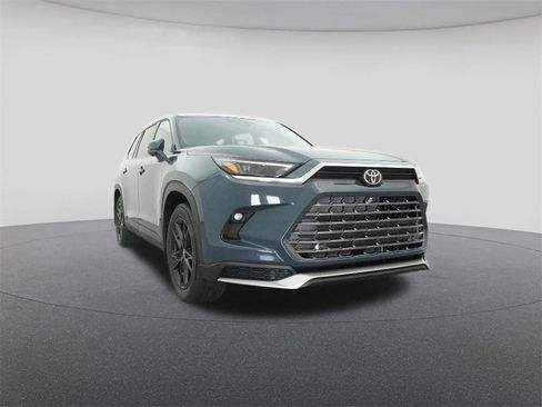 New 2026 Toyota Grand Highlander AWD Hybrid image 30