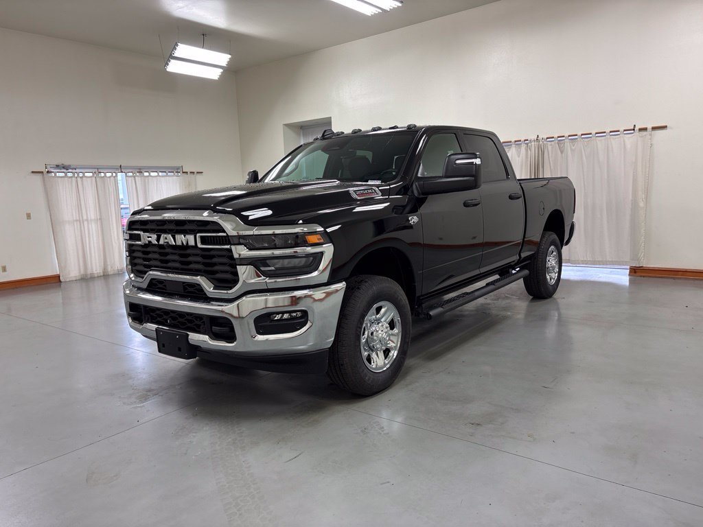 New 2027 RAM 2500 Tradesman AWD/4WD image 4
