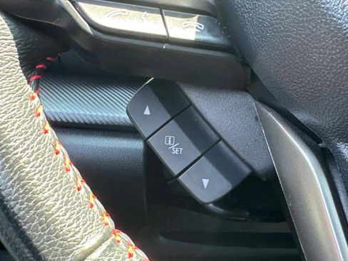 Used 2022 Subaru Impreza 2.0i Sport image 24