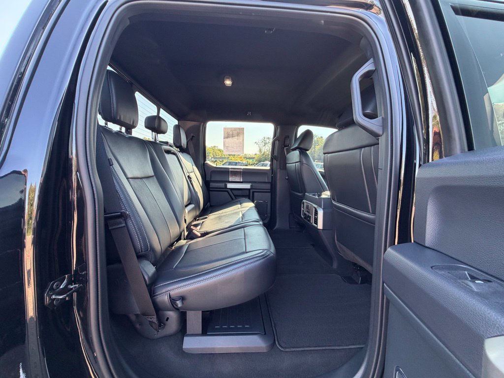 Used 2022 Ford F350 Lariat w/ Chrome Package AWD/4WD image 22