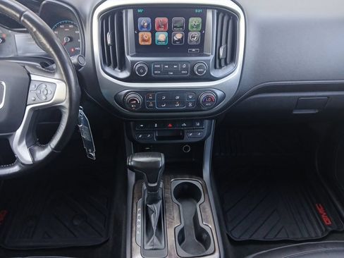Used 2017 GMC Canyon SLT w/ Driver Alert Package AWD/4WD image 3