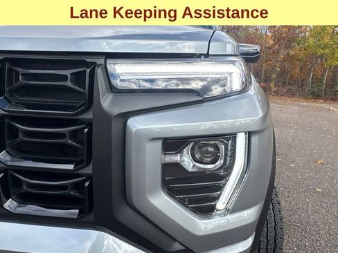 Used 2024 GMC Canyon Elevation w/ Convenience Package image 5