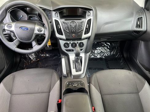 Used 2014 Ford Focus SE w/ SE Winter Package image 13