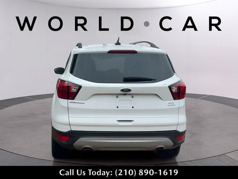 Used 2019 Ford Escape SEL FWD image 6