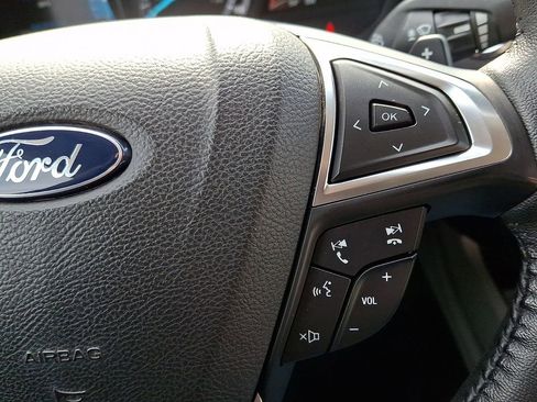 Certified 2017 Ford Fusion SE w/ Fusion SE Technology Package image 23