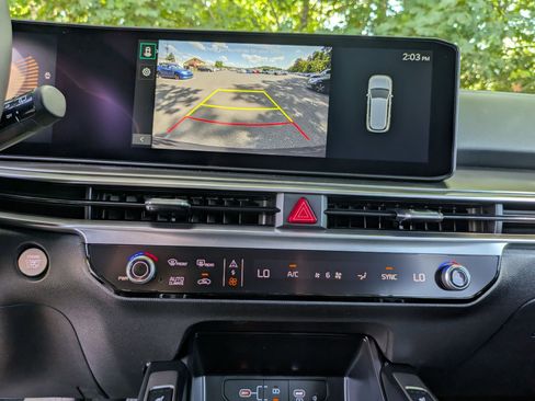 New 2026 Kia Sorento S w/ S Panoramic Sunroof Package image 15