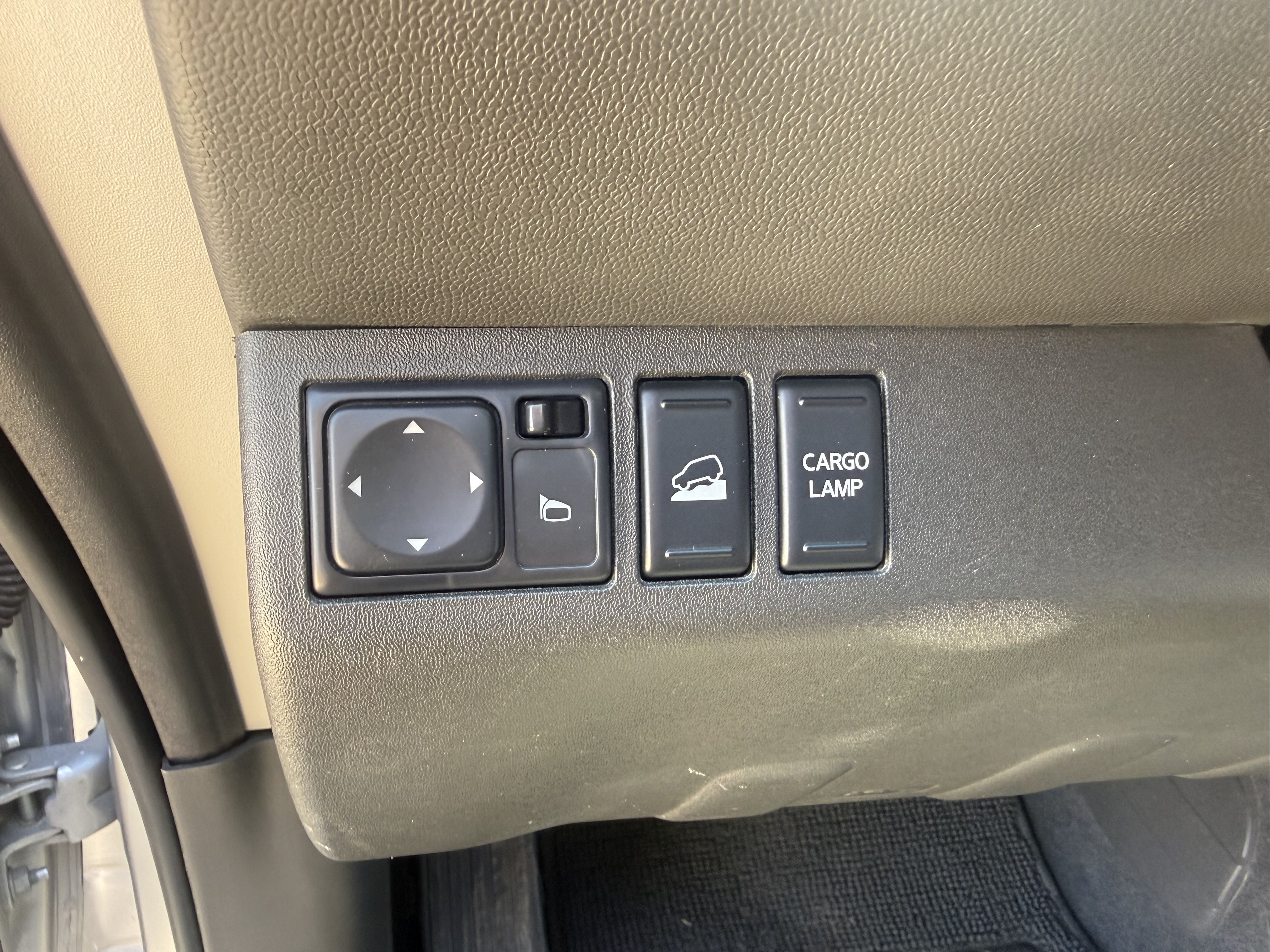 Used 2018 Nissan Frontier PRO-4X AWD/4WD image 15