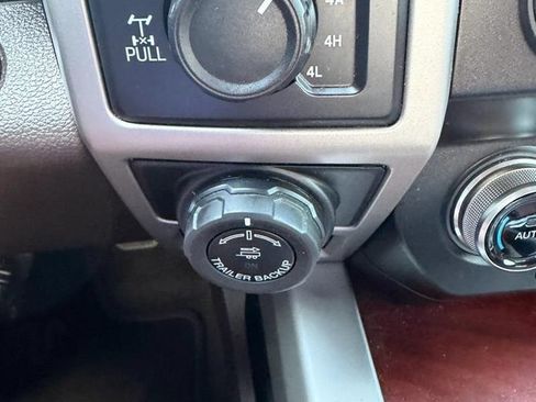 Used 2020 Ford F150 King Ranch w/ Equipment Group 601A Luxury AWD/4WD image 21