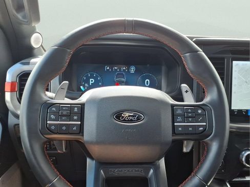 Used 2025 Ford F150 Raptor AWD/4WD image 29