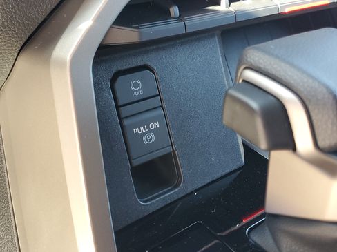 New 2026 Toyota Tundra SR5 w/ SR5 Convenience Package image 19