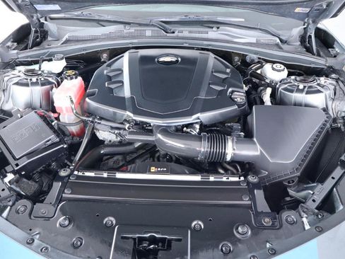 Used 2017 Chevrolet Camaro LT w/ RS Package RWD image 40
