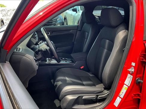 Used 2024 Honda Civic Sport image 8