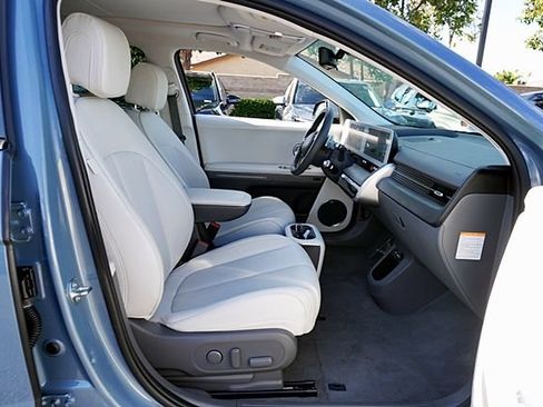 Certified 2024 Hyundai Ioniq 5 Limited RWD image 10