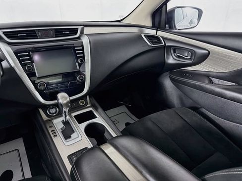 Used 2018 Nissan Murano SV AWD/4WD image 23