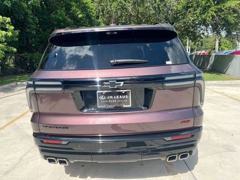 Used 2024 Chevrolet Traverse RS w/ LPO, Floor Liner Package FWD image 6