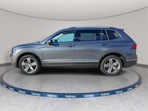 Used 2019 Volkswagen Tiguan SEL Premium image 4