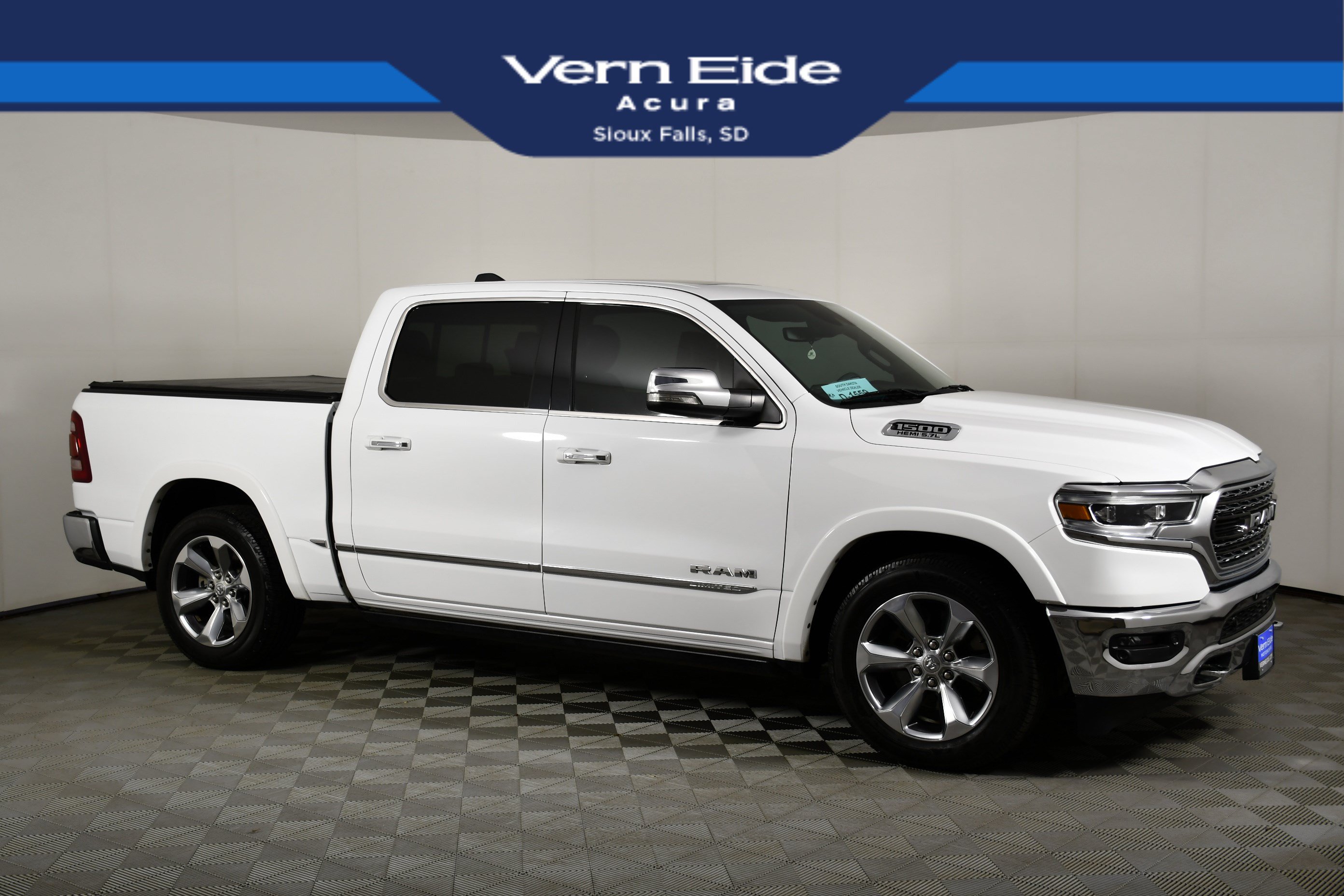 Used 2020 RAM 1500 Limited AWD/4WD image 1