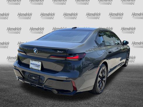 Certified 2023 BMW 740i RWD image 11