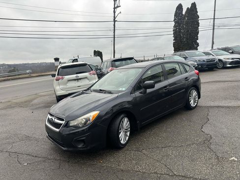 Used 2013 Subaru Impreza 2.0i Premium image 2