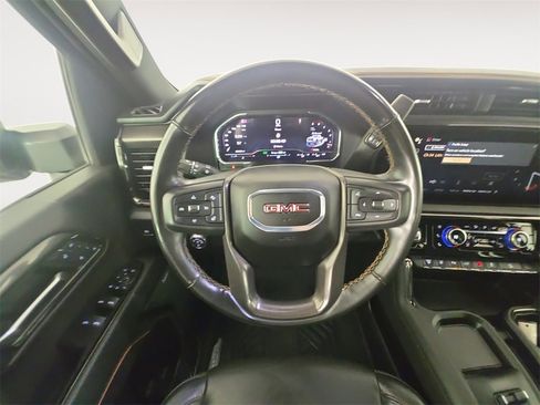 Used 2024 GMC Sierra 3500 AT4 image 12
