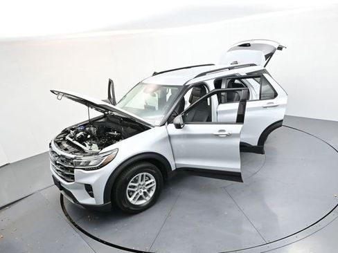 New 2026 Ford Explorer Active w/ Active Comfort Package image 37