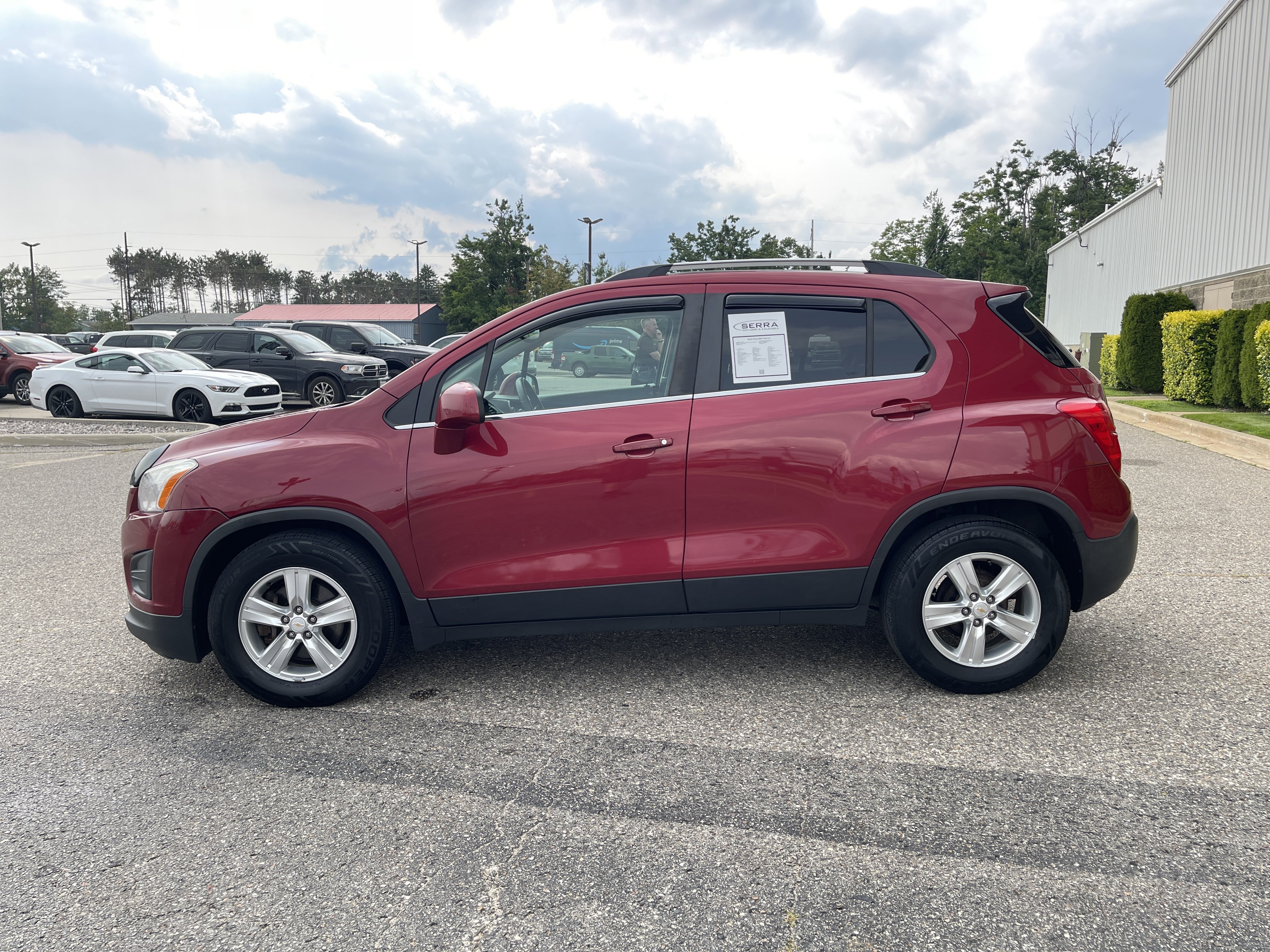 Used 2015 Chevrolet Trax LT w/ LPO, Cargo Package FWD image 7