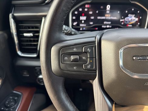 Used 2024 GMC Sierra 3500 Denali Ultimate image 20