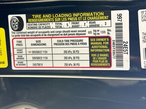 Used 2024 Toyota Tundra Capstone AWD/4WD image 39
