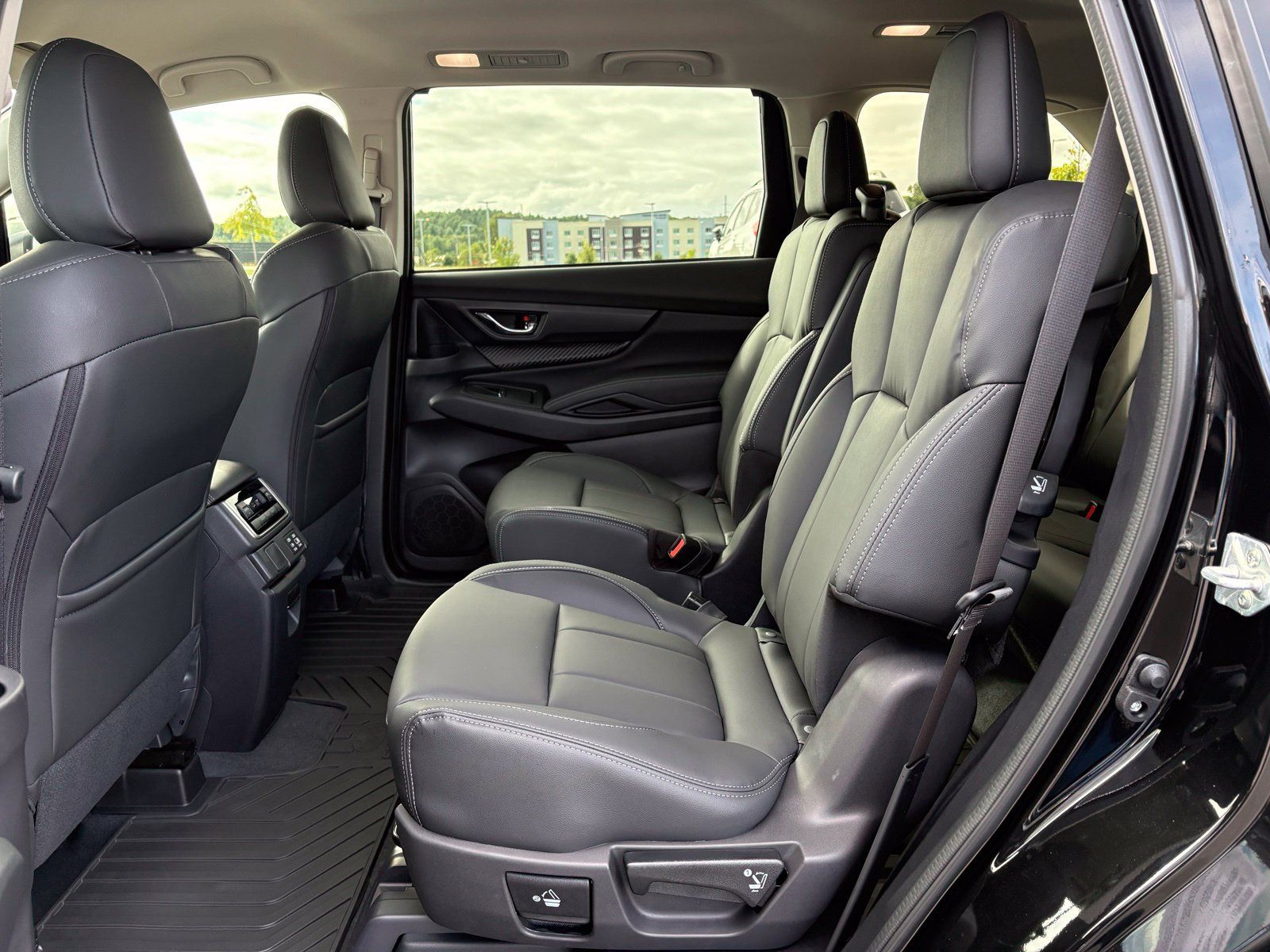 New 2027 Subaru Ascent Premium AWD/4WD image 31