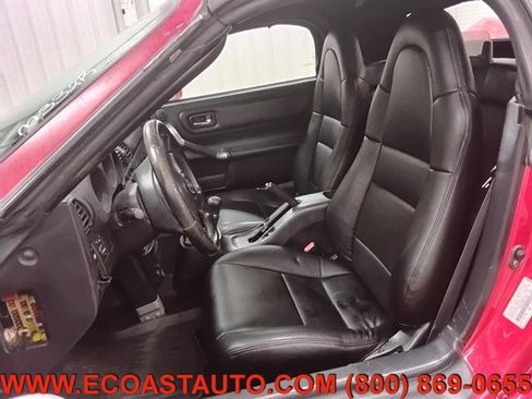 Used 2000 Toyota MR2 RWD image 10