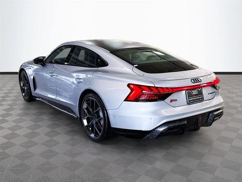New 2026 Audi RS e-tron GT performance image 5