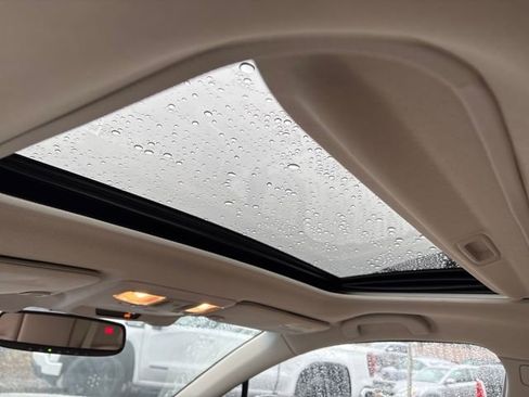 Used 2016 Subaru Outback 3.6R Limited image 12