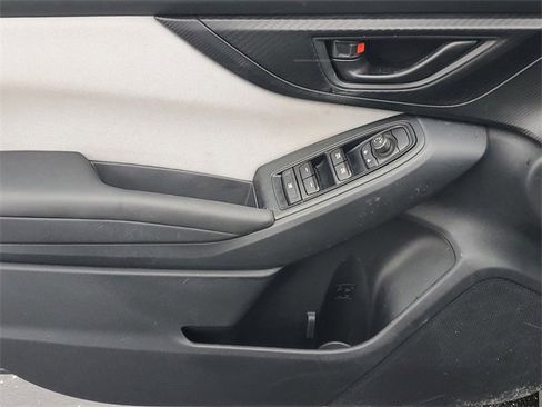 Used 2019 Subaru Crosstrek 2.0i Premium image 14