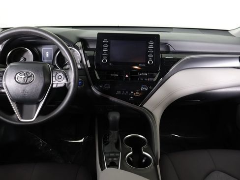 Used 2024 Toyota Camry LE FWD image 34