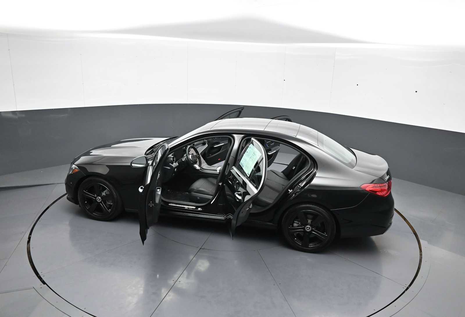 Used 2024 Mercedes-Benz C 300 4MATIC Sedan image 49