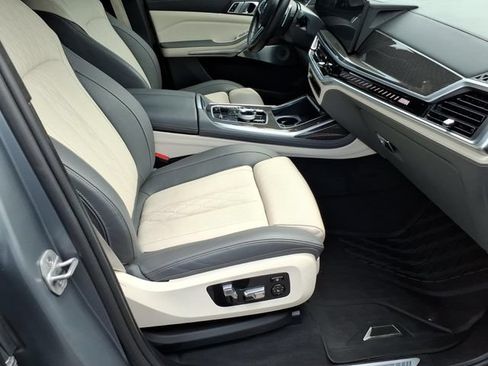 Used 2024 BMW X7 M60i w/ Executive Package AWD/4WD image 8