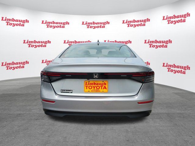 Used 2024 Honda Accord EX image 25