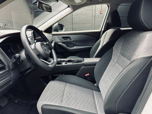 Used 2021 Nissan Rogue S AWD/4WD image 17