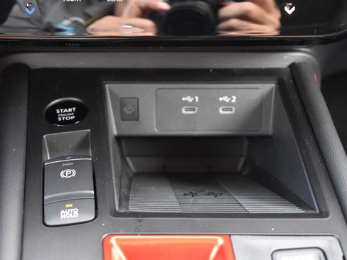 New 2026 Nissan Kicks SR w/ SR Premium Package FWD image 43