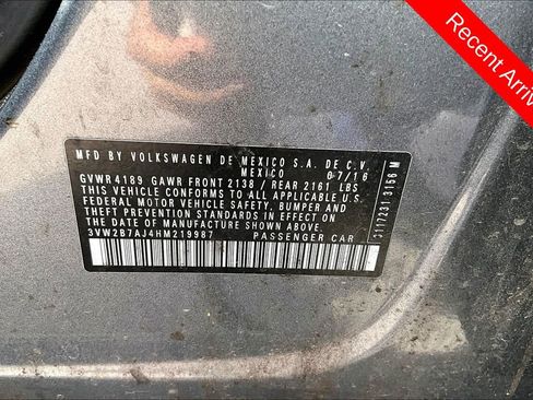 Used 2017 Volkswagen Jetta S image 9